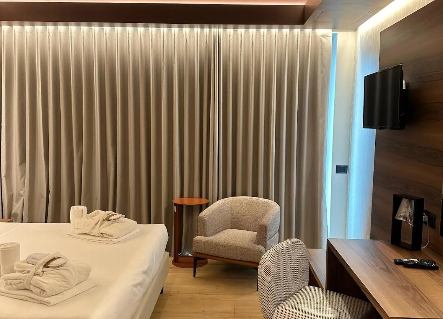 Alevic Hotel Sirmione Italia