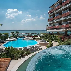 Continental Wellness & Hotel