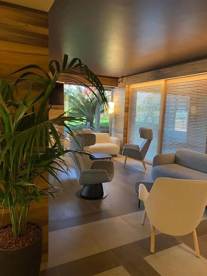 Alevic Hotel Sirmione 4*,