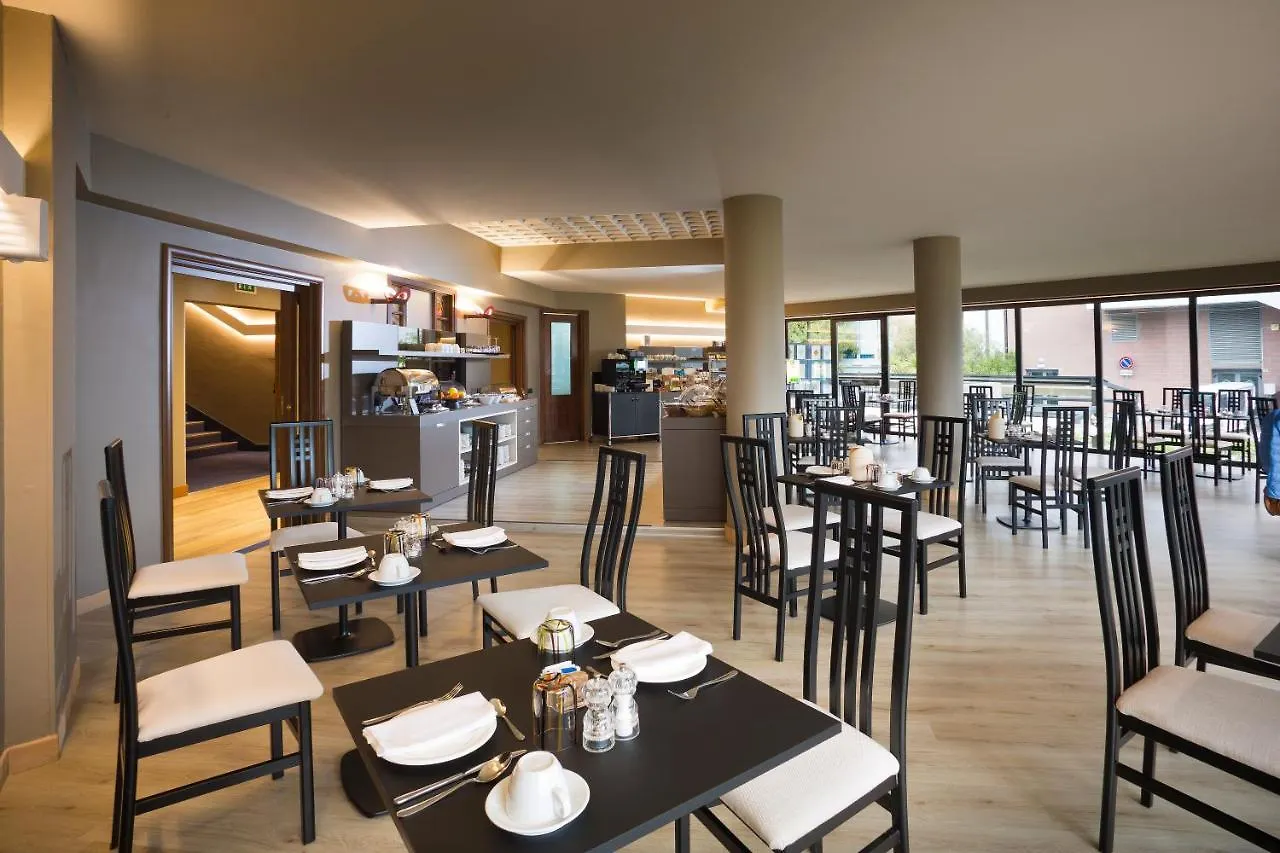 Alevic Hotel Sirmione 4*,  Italy