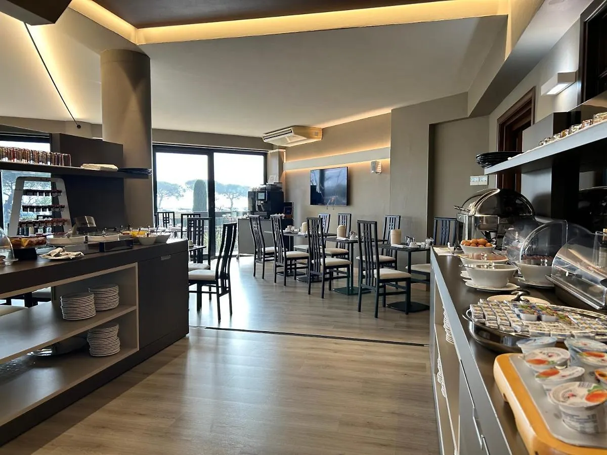 Alevic Hotel Sirmione 4*,  Italy